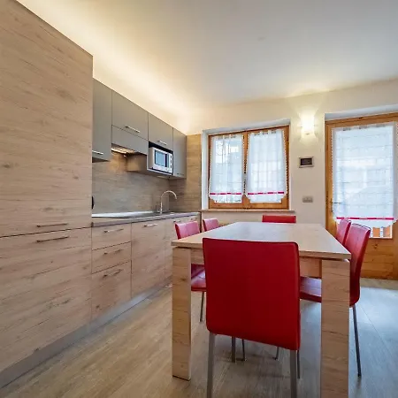 Leveron Apartments Livigno Exterior photo